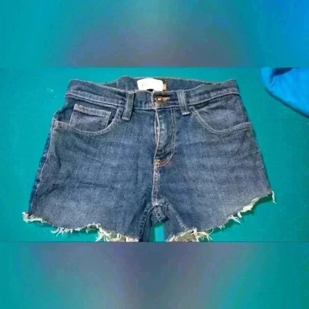 Free world cutoff shorts